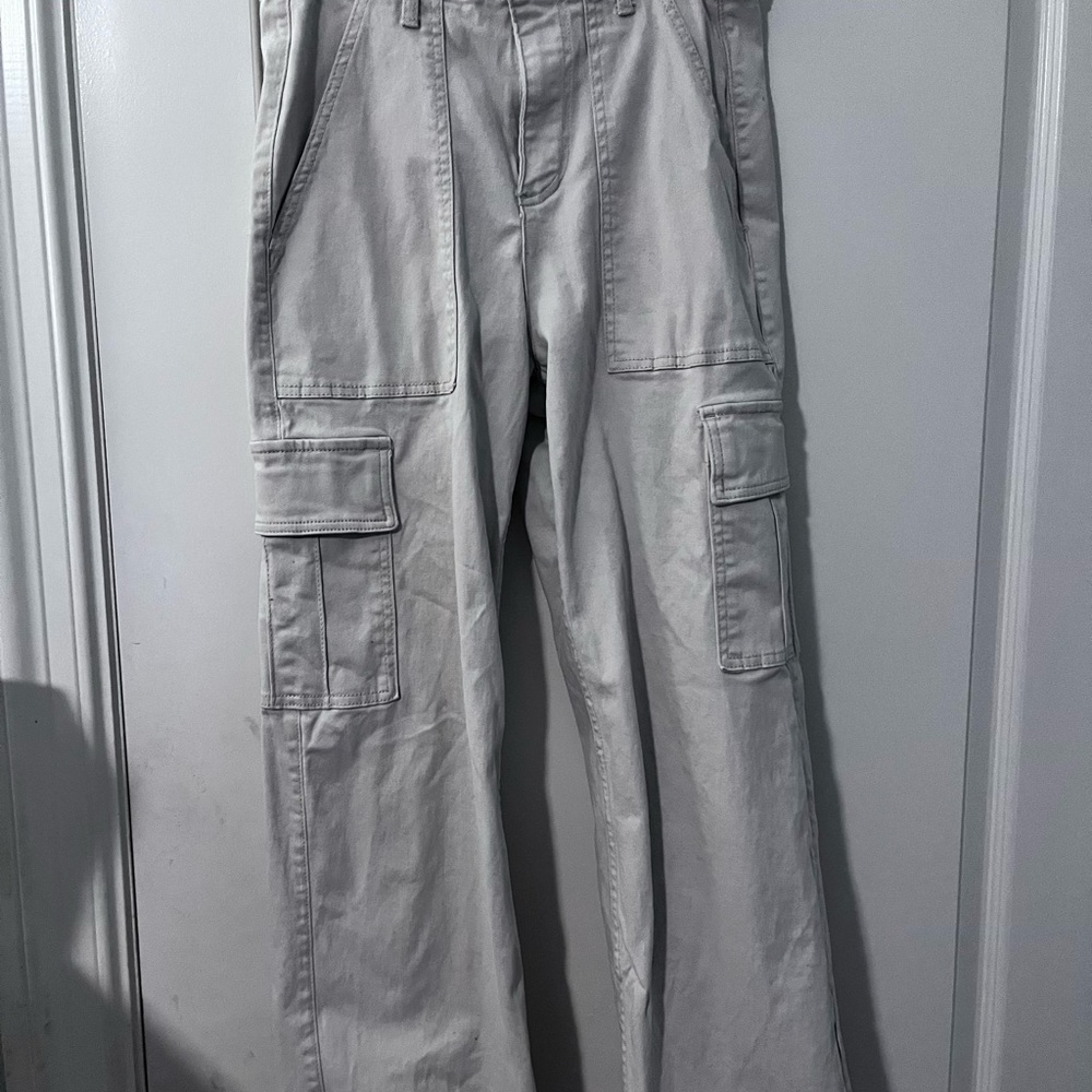 Cute Hollister Khaki Cargos